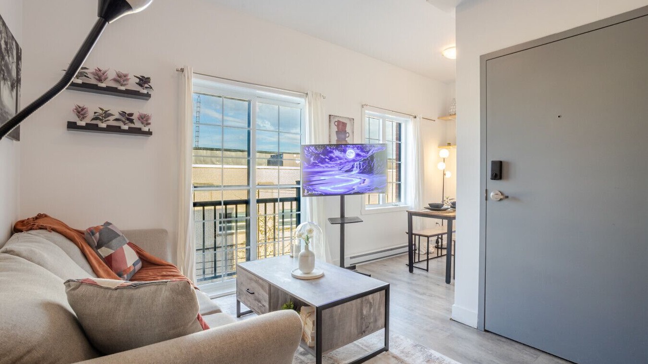 Photo of Livingroom in Griffintown