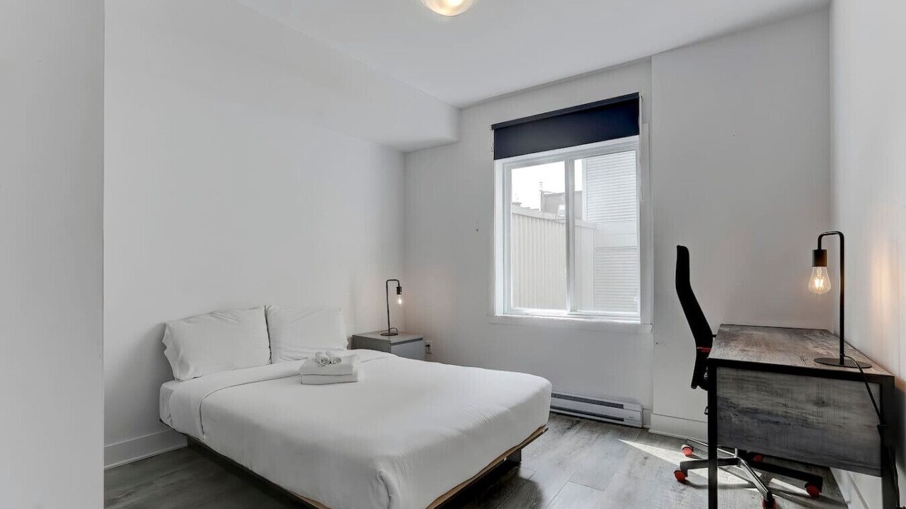 Photo of Bedroom in Griffintown