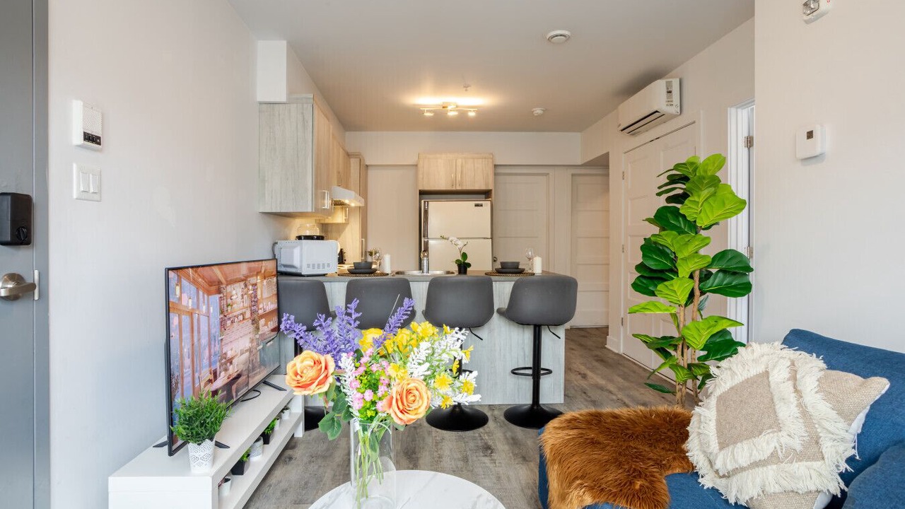 Photo of Livingroom in Pointe-Saint-Charles