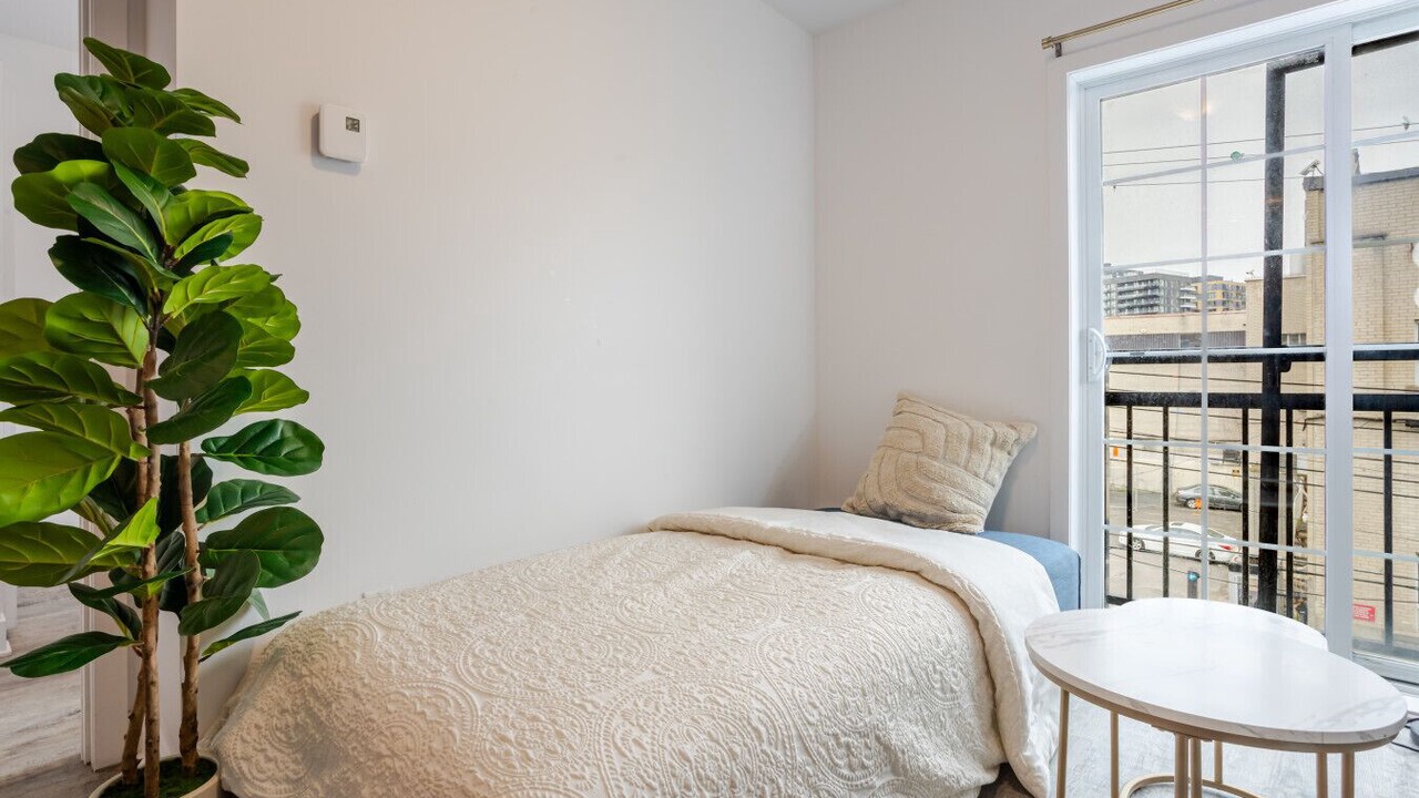 Photo of Bedroom in Pointe-Saint-Charles