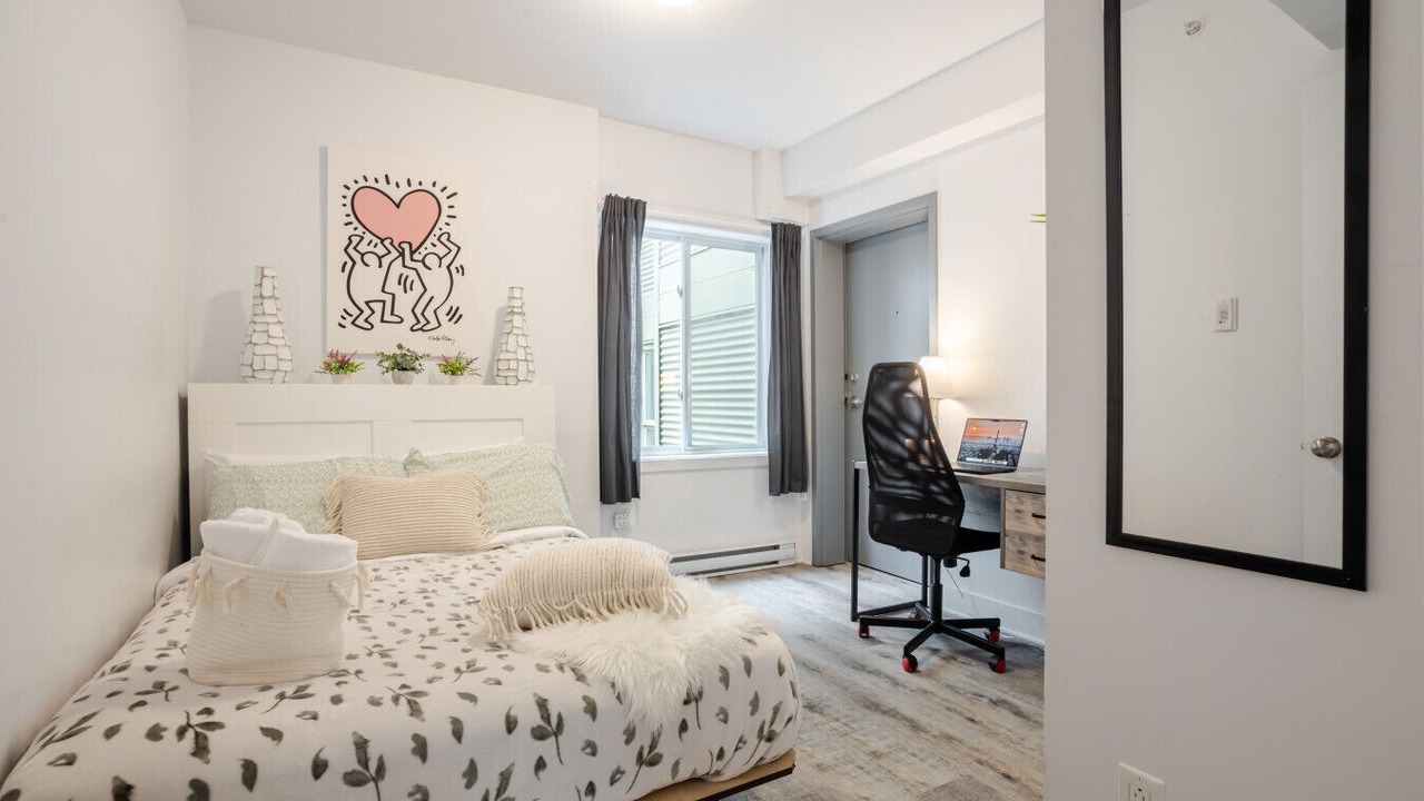 Photo of Bedroom in Griffintown