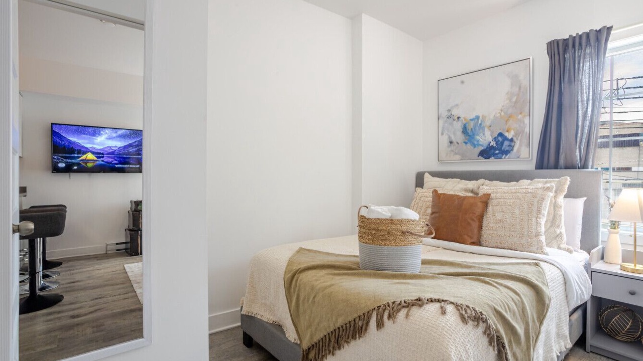 Photo of Bedroom in Griffintown