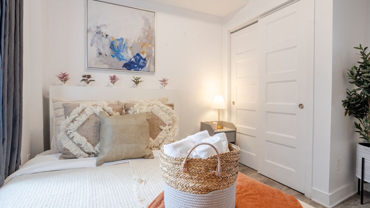 Photo of Bedroom in Griffintown