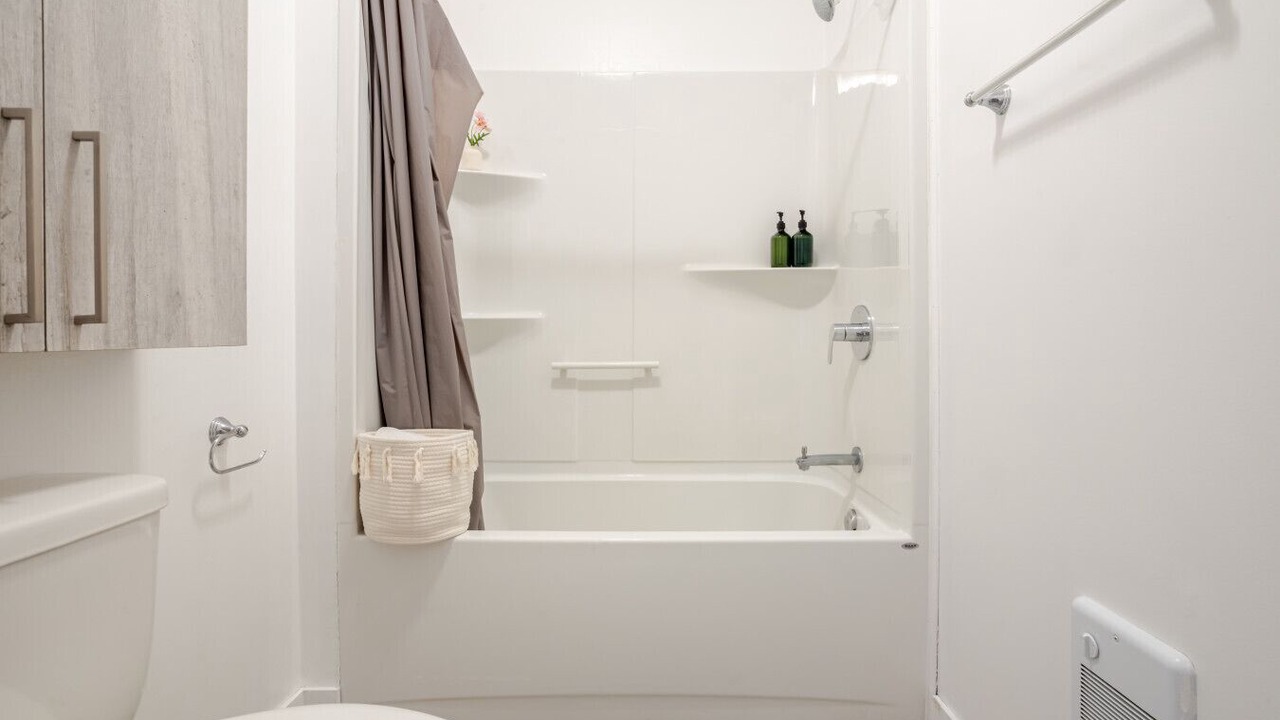 Photo of Bathroom in Griffintown