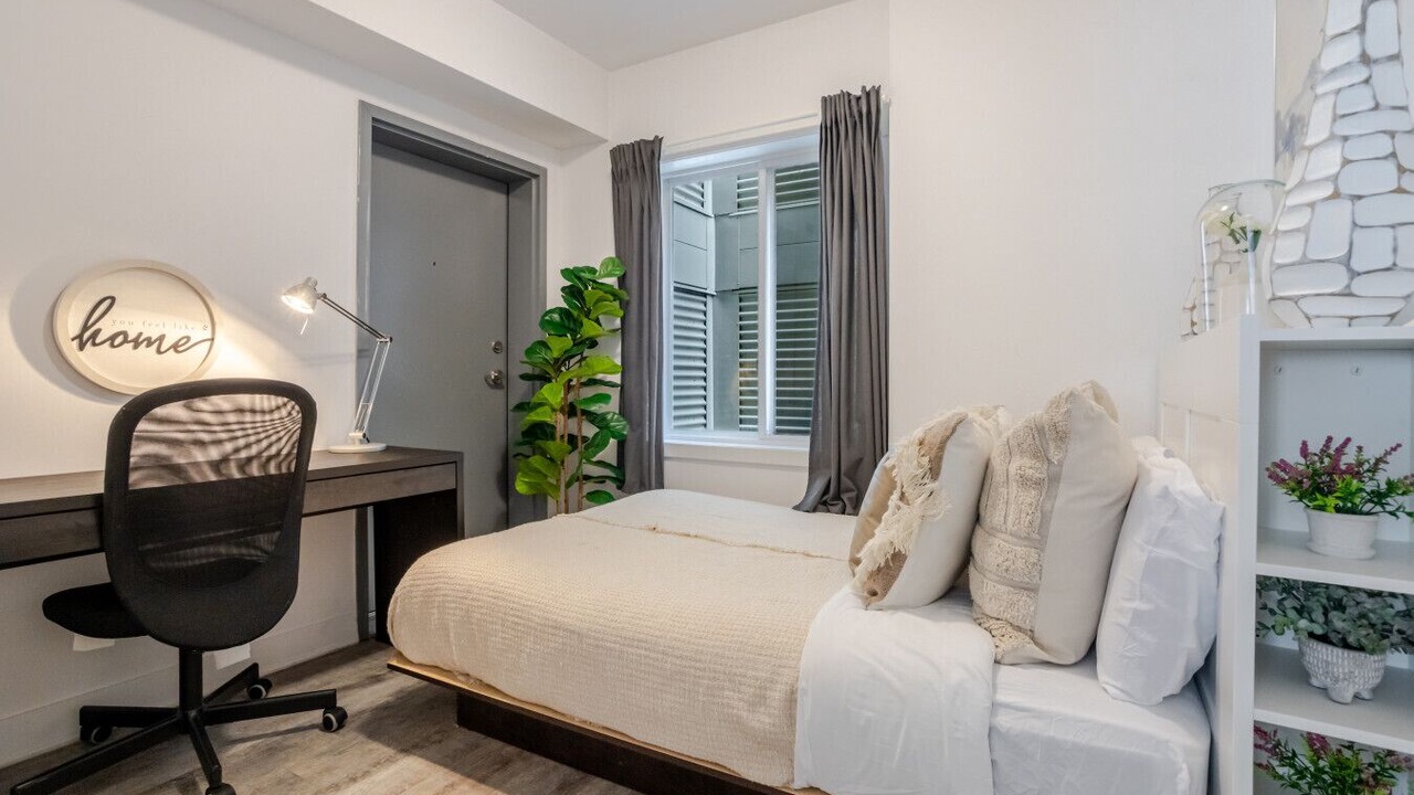 Photo of Bedroom in Griffintown