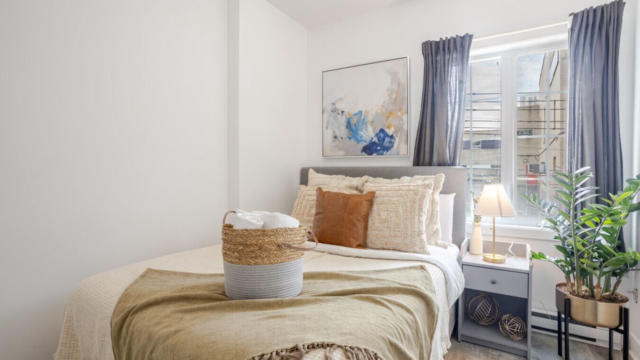 Photo of Bedroom in Griffintown