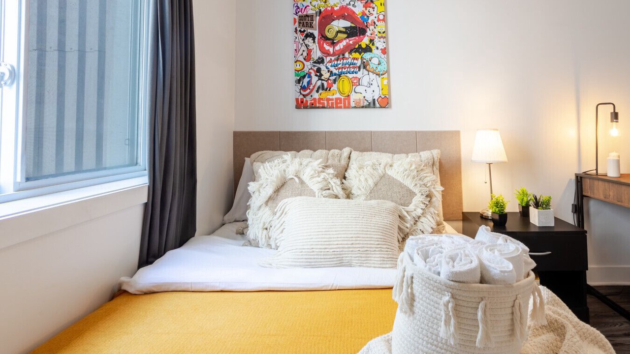Photo of Bedroom in Griffintown