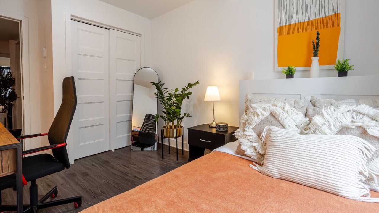 Photo of Bedroom in Griffintown