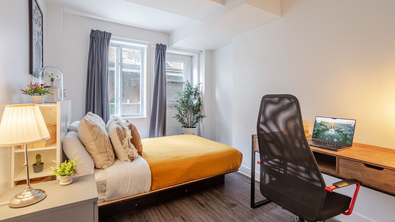 Photo of Bedroom in Griffintown