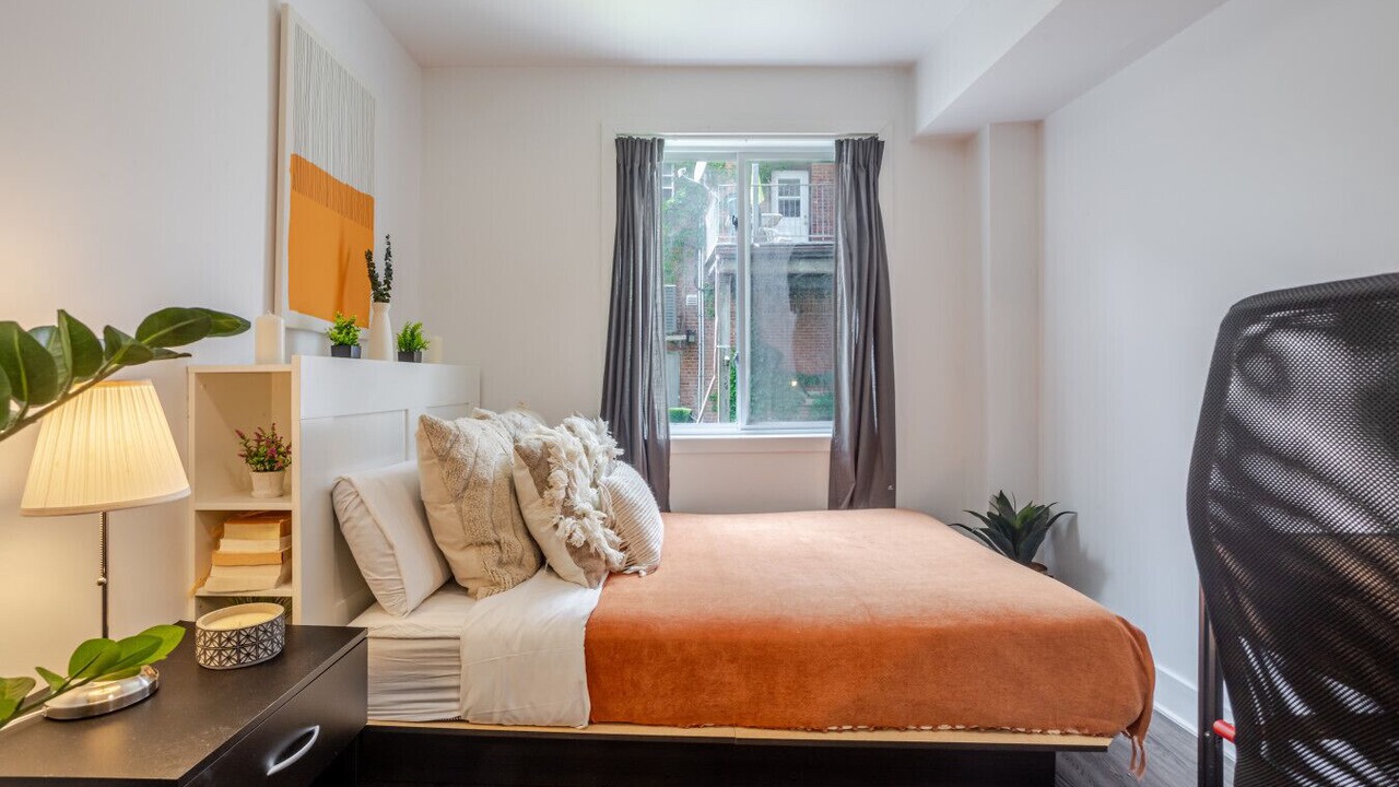 Photo of Bedroom in Griffintown