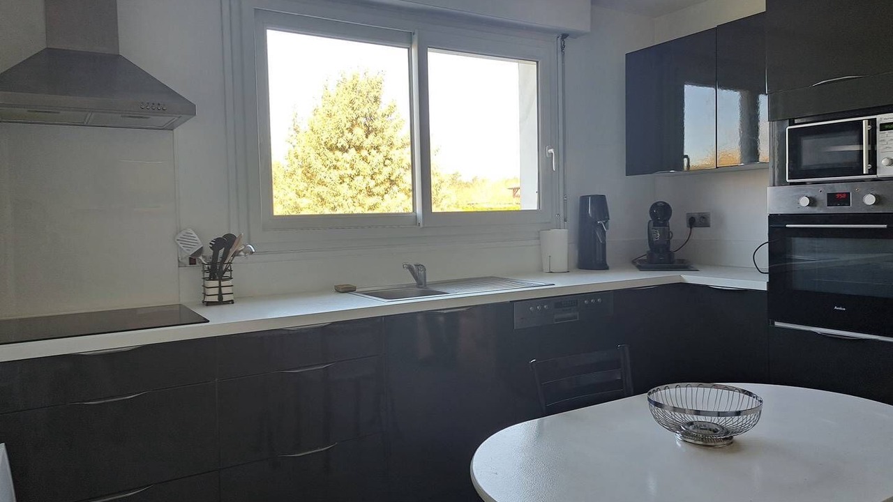 Photo of Kitchen in Lit-et-Mixe