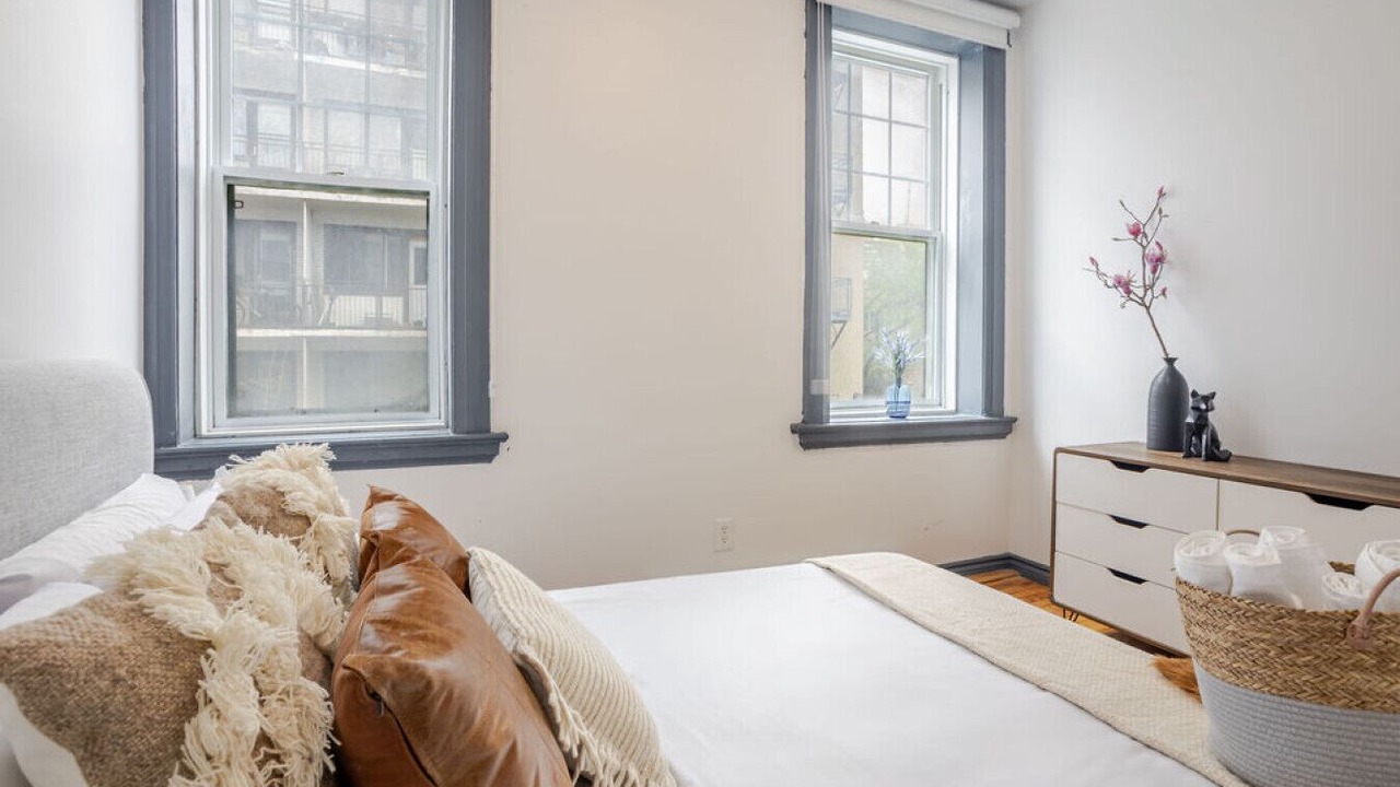 Photo of Bedroom in Shaughnessy Village