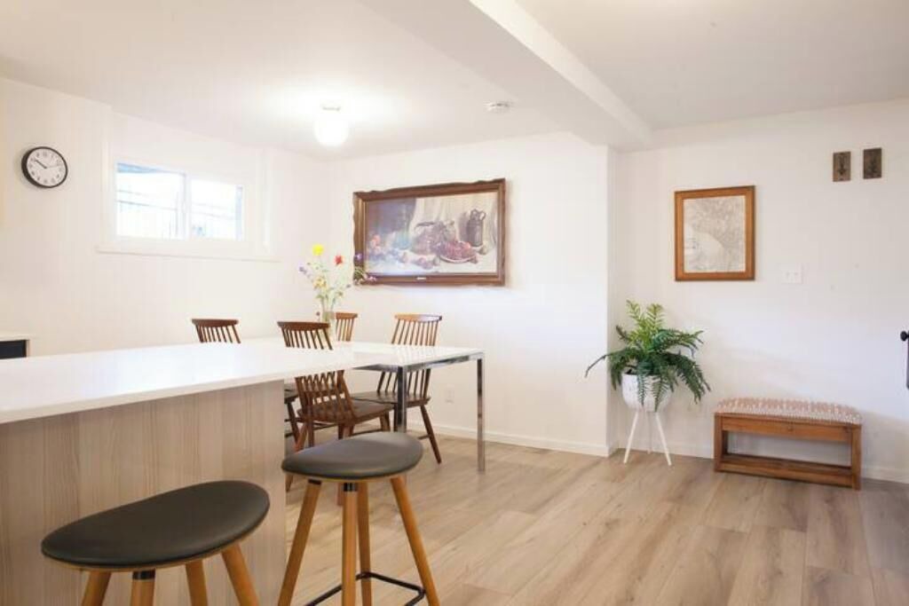 Photo of Others in Ballard