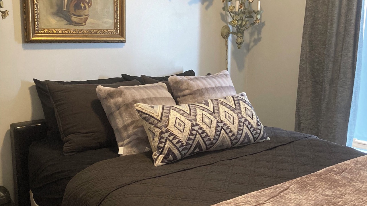 Photo of Bedroom in Boystown