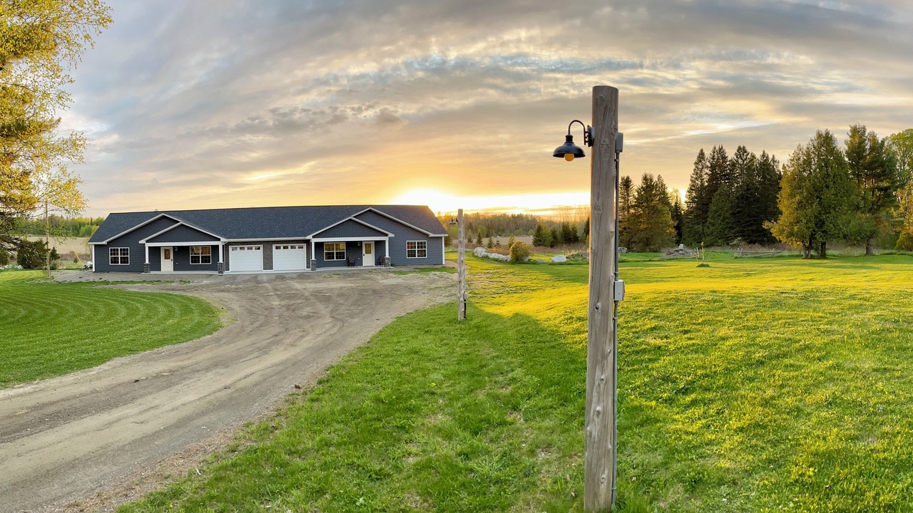 Photo of Outdoor in Linneus