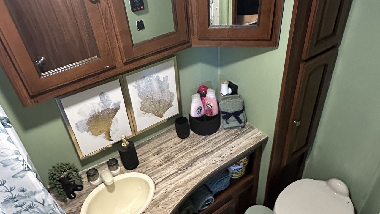 Photo of Bathroom in Key Largo Village