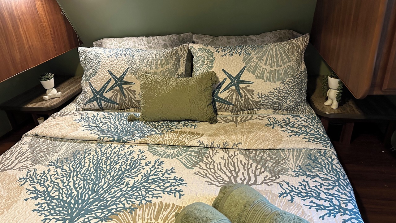 Photo of Bedroom in Key Largo Village