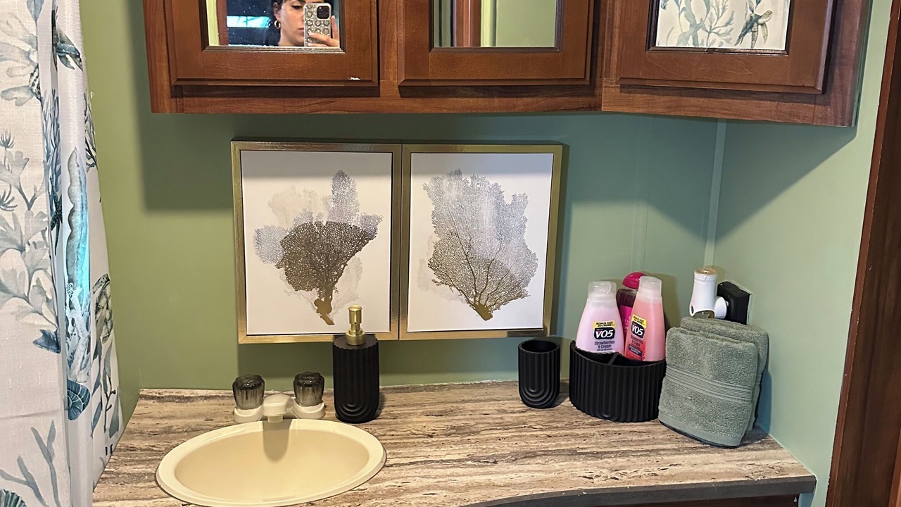 Photo of Bathroom in Key Largo Village