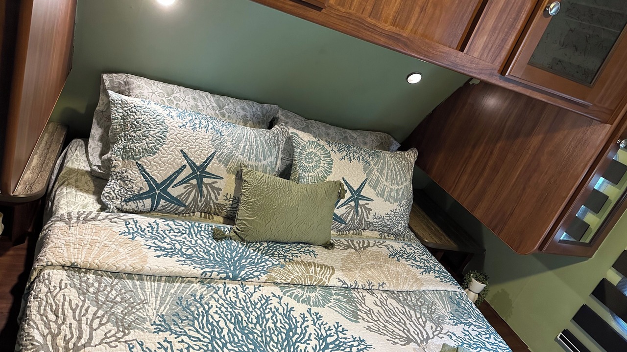 Photo of Bedroom in Key Largo Village