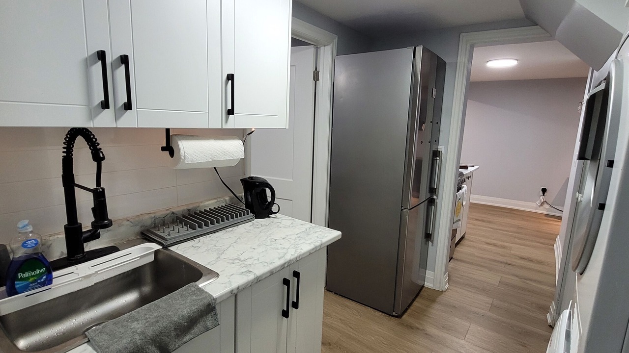 Photo of Kitchen in Bramalea