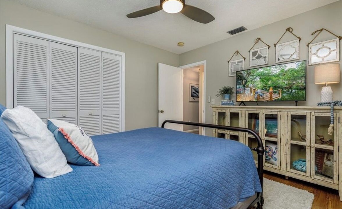 Photo of Bedroom in Homosassa