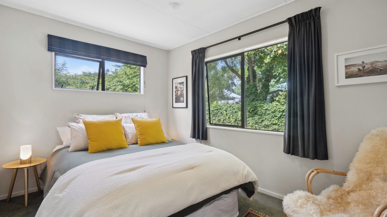 Photo of Bedroom in Carterton