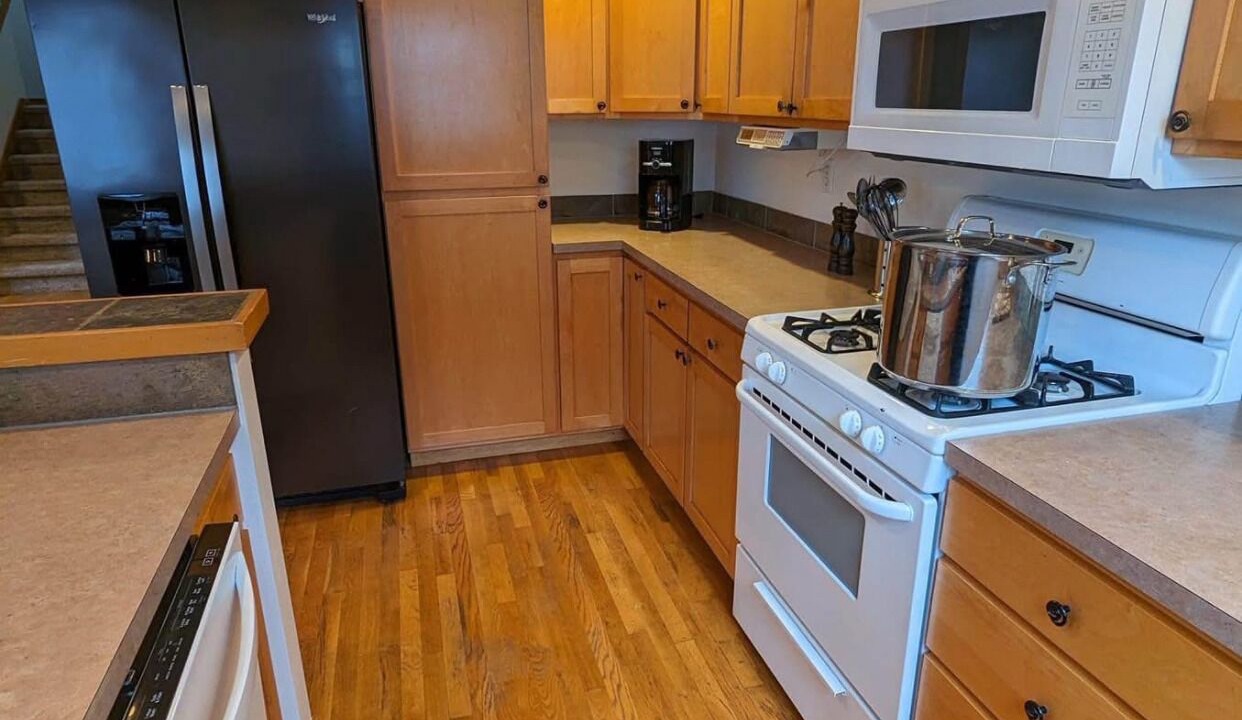 Photo of Kitchen in Squire Park