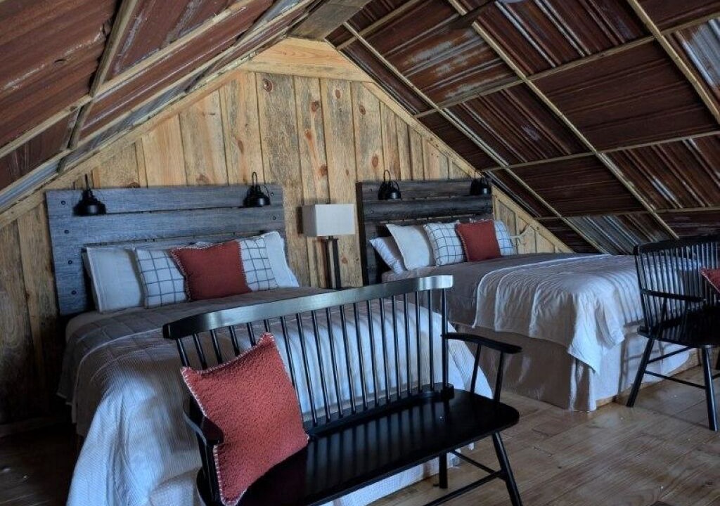 Photo of Bedroom in Abbeville