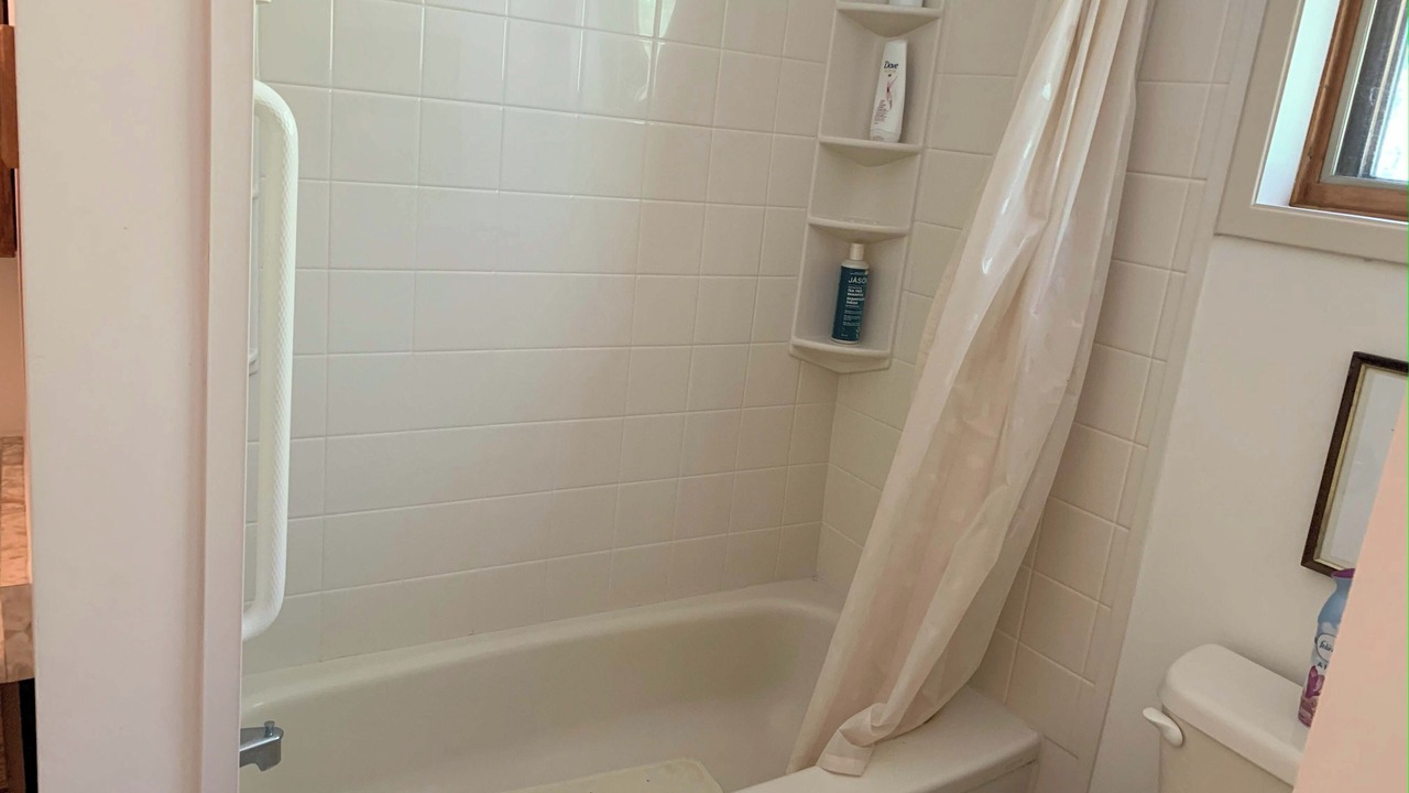 Photo of Bathroom in Rideau Lakes