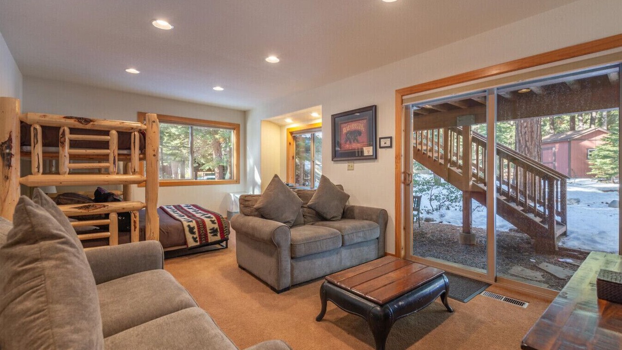 Photo of Others in Tahoe Vista