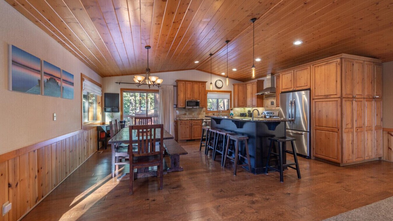 Photo of Livingroom in Tahoe Vista