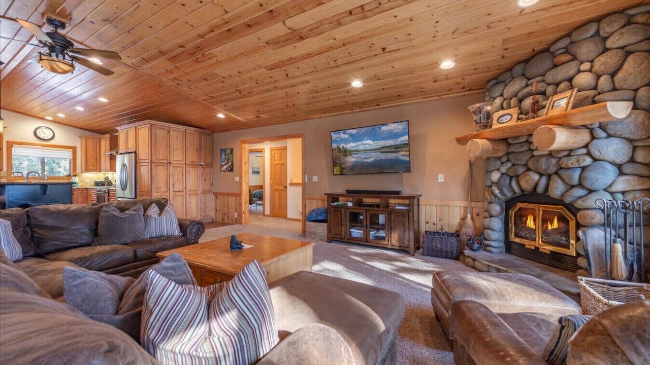 Photo of Livingroom in Tahoe Vista