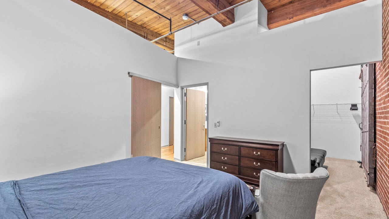 Photo of Bedroom in Downtown West