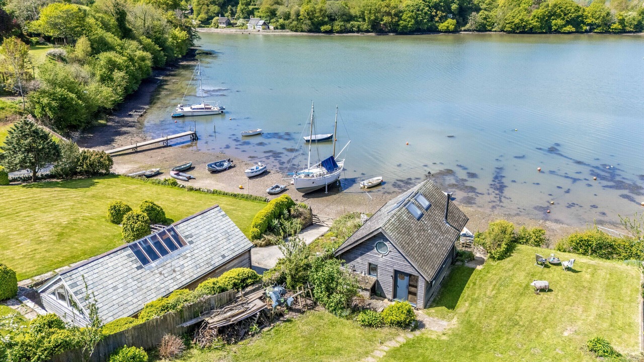 Photo of Others in Dittisham