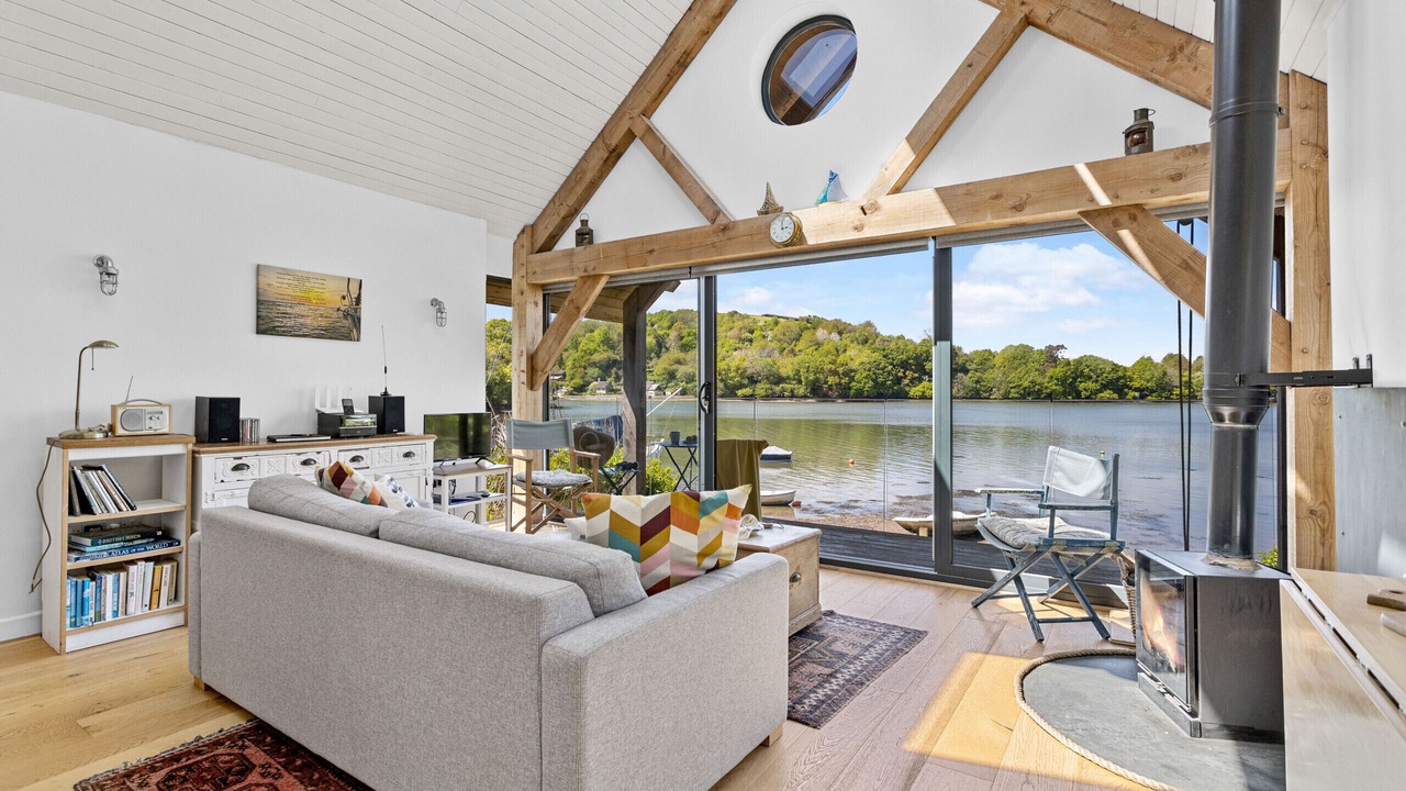 Photo of Livingroom in Dittisham