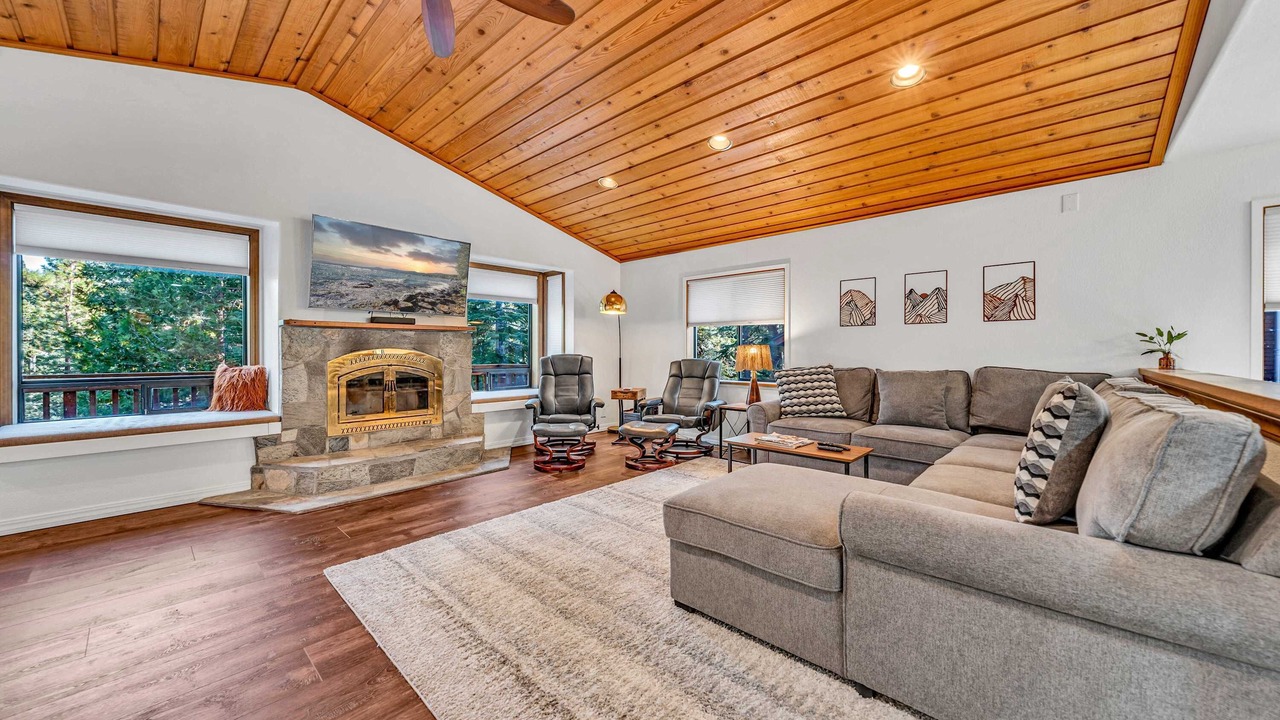 Photo of Livingroom in Kings Beach