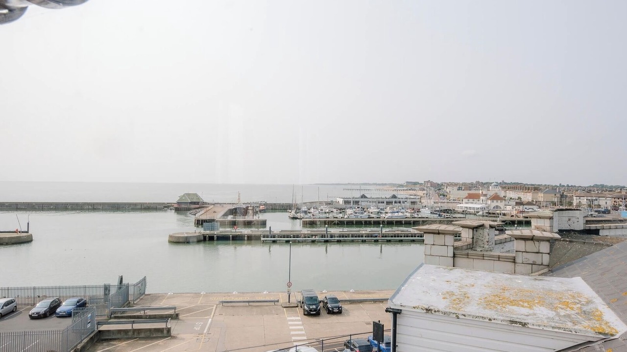 Photo of Others in Lowestoft