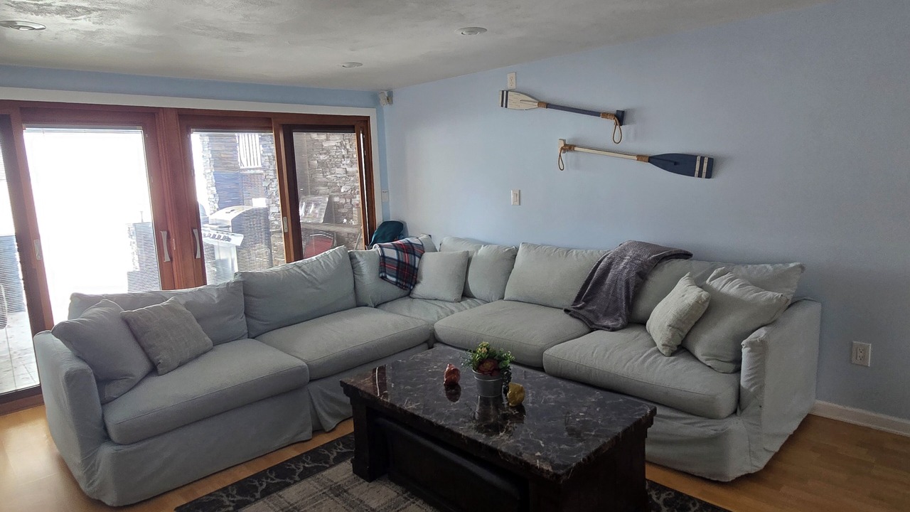 Photo of Livingroom in Bayberry