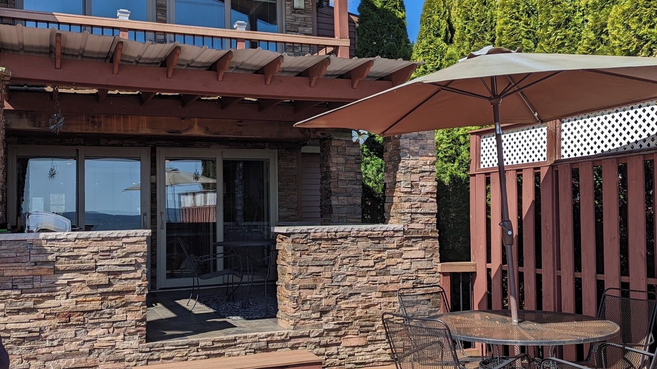 Photo of Outdoor in Bayberry