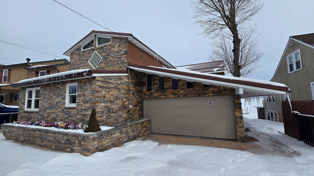 Photo of Outdoor in Bayberry