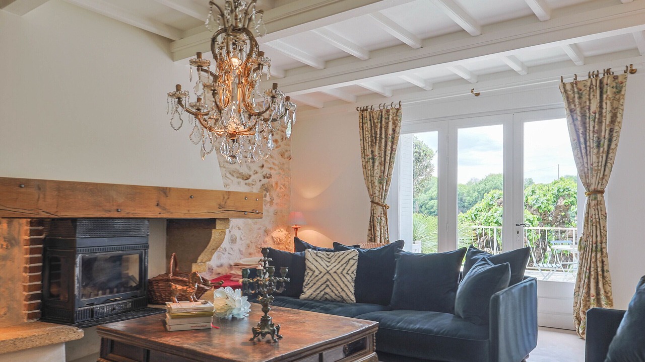 Photo of Livingroom in Saint-Martin-d'Ardeche