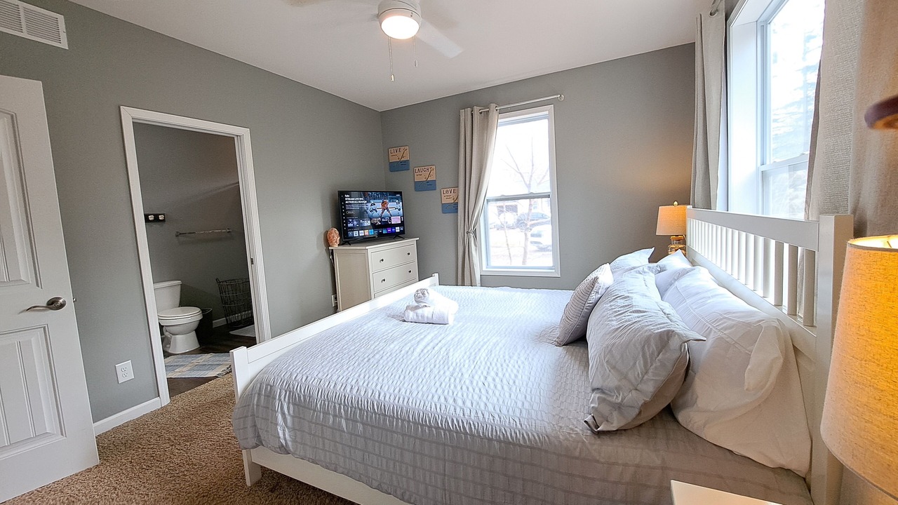 Photo of Bedroom in Union Pier
