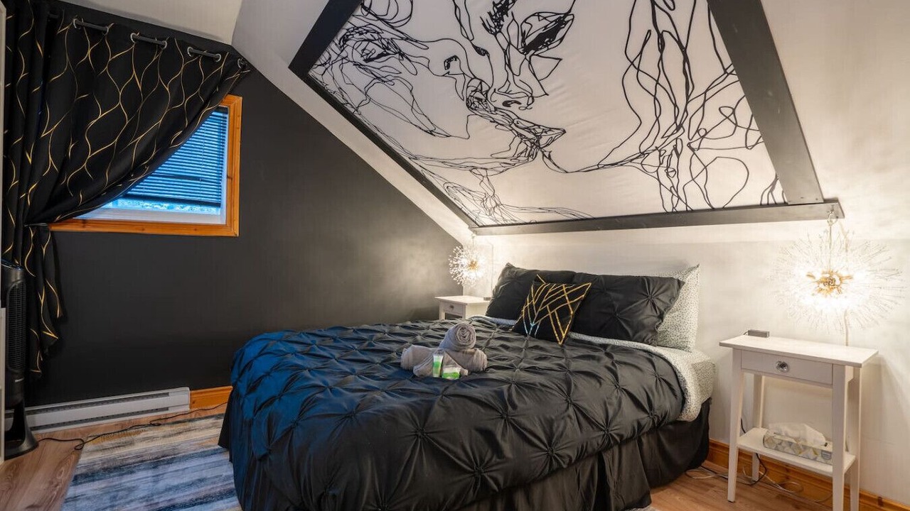 Photo of Bedroom in Sainte-Emelie