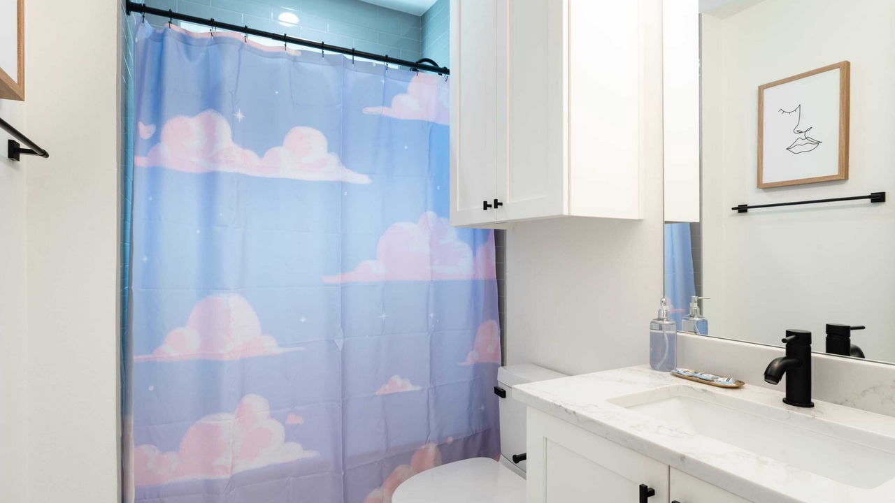 Photo of Bathroom in Blackshear-Prospect Hill