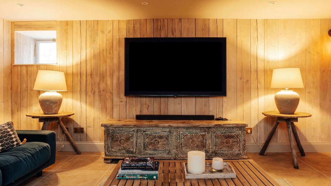 Photo of Livingroom in Hurley