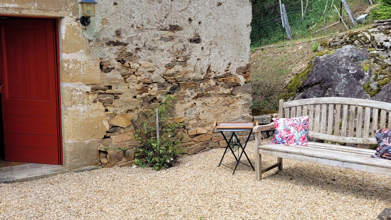 Photo of Patio Balcony in Saint-Paul-la-Roche
