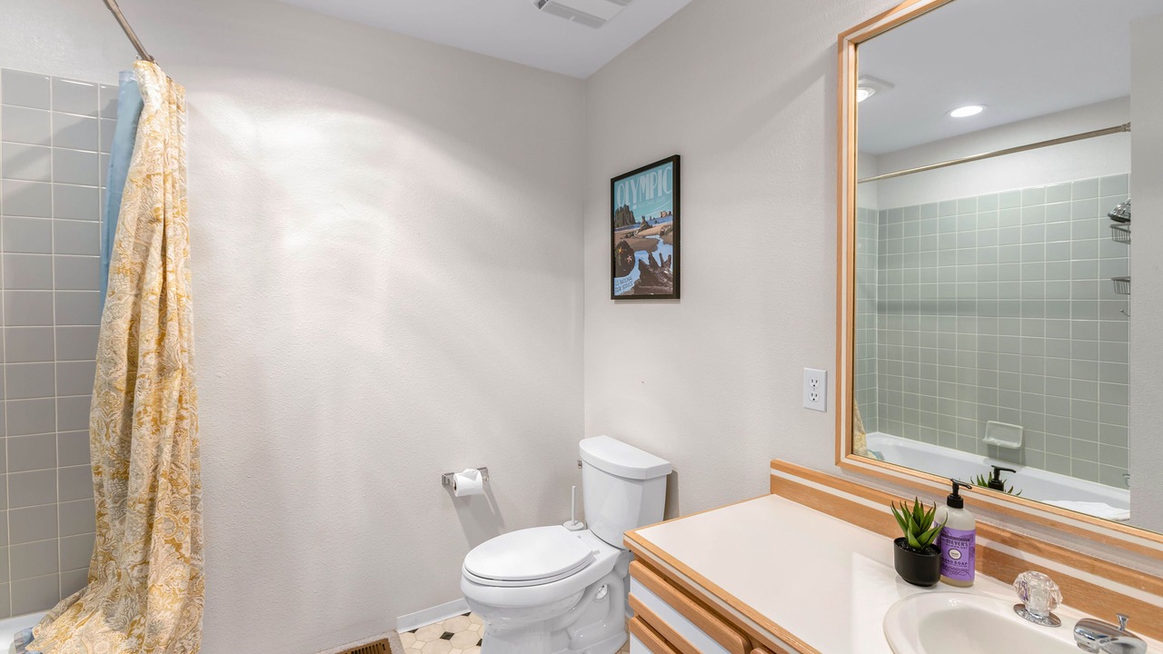 Photo of Bathroom in Leavenworth