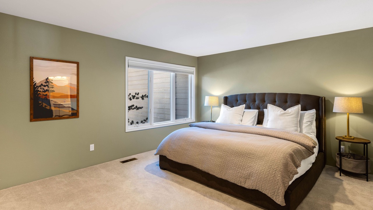 Photo of Bedroom in Leavenworth