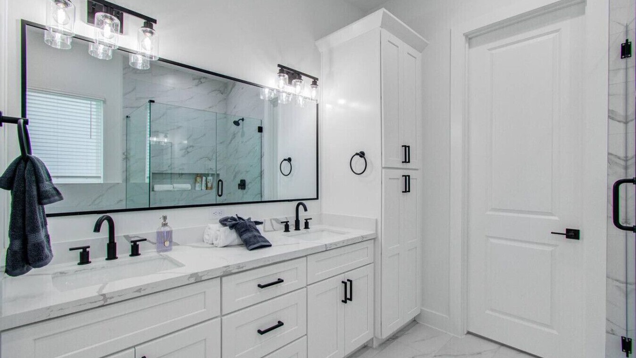 Photo of Bathroom in OST - South Union