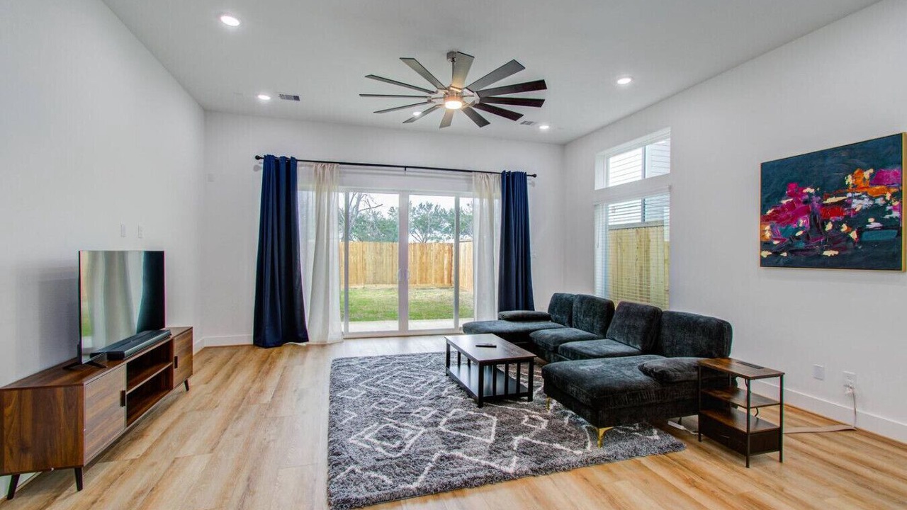 Photo of Livingroom in OST - South Union